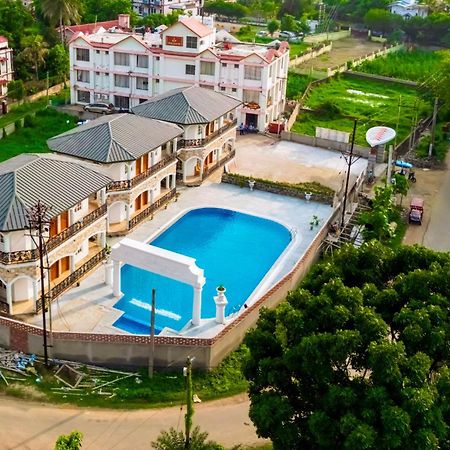 Dip Holidays Hotel Shanti Niketan Ngoại thất bức ảnh