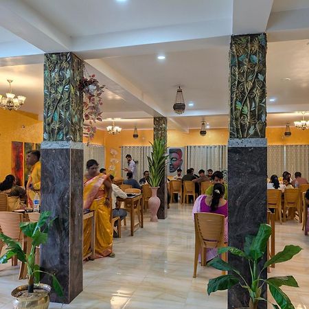 Dip Holidays Hotel Shanti Niketan Ngoại thất bức ảnh