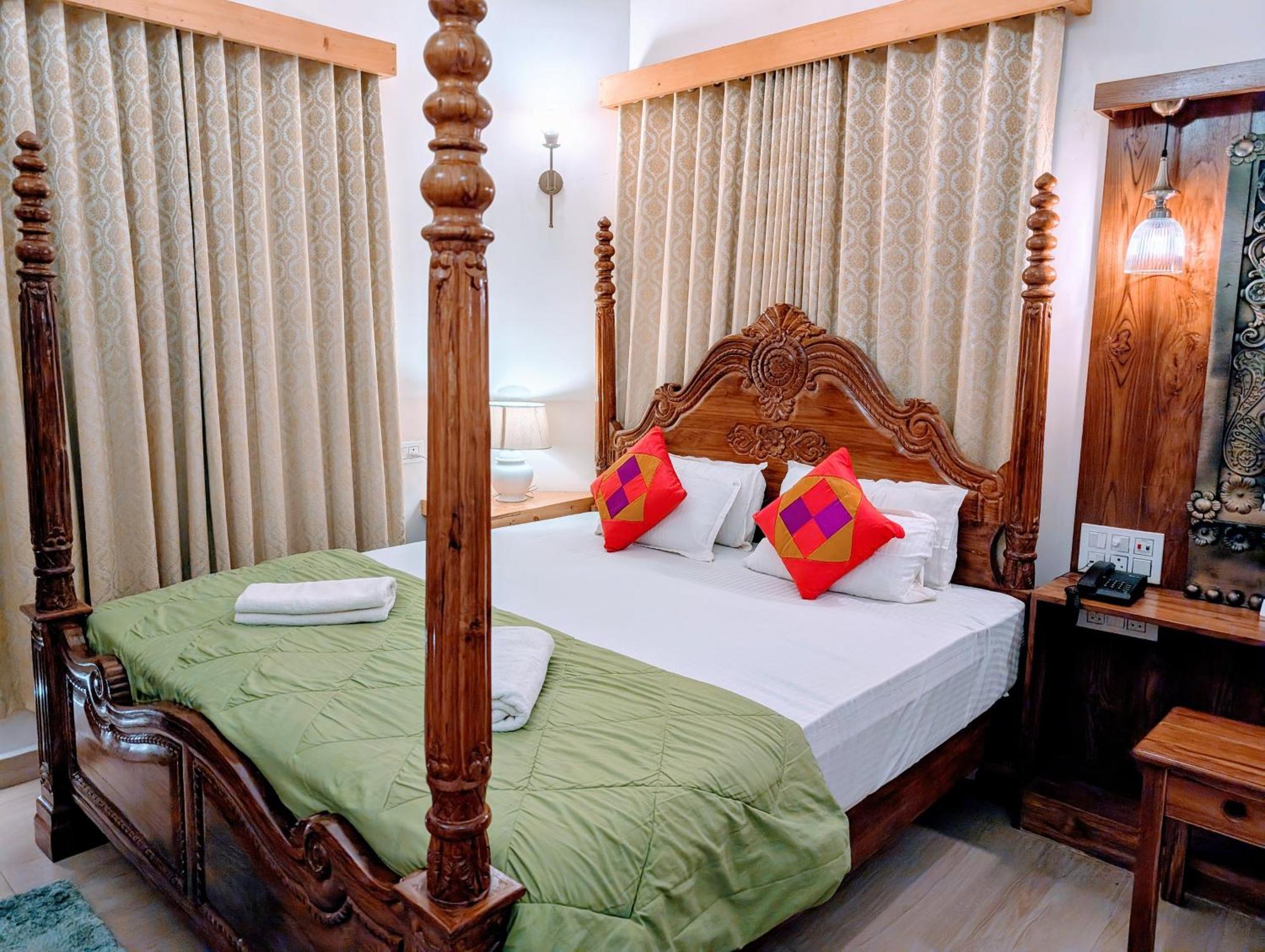 Dip Holidays Hotel Shanti Niketan Phòng bức ảnh